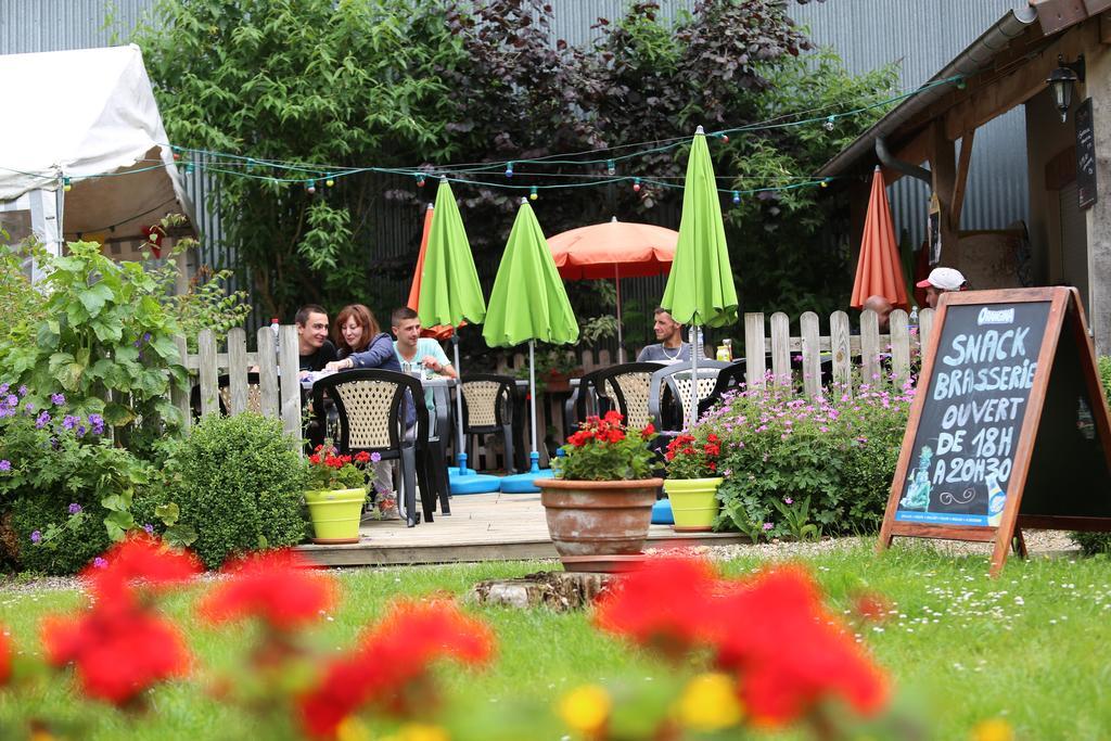 Camping Le Val De Trie Behen Bagian luar foto